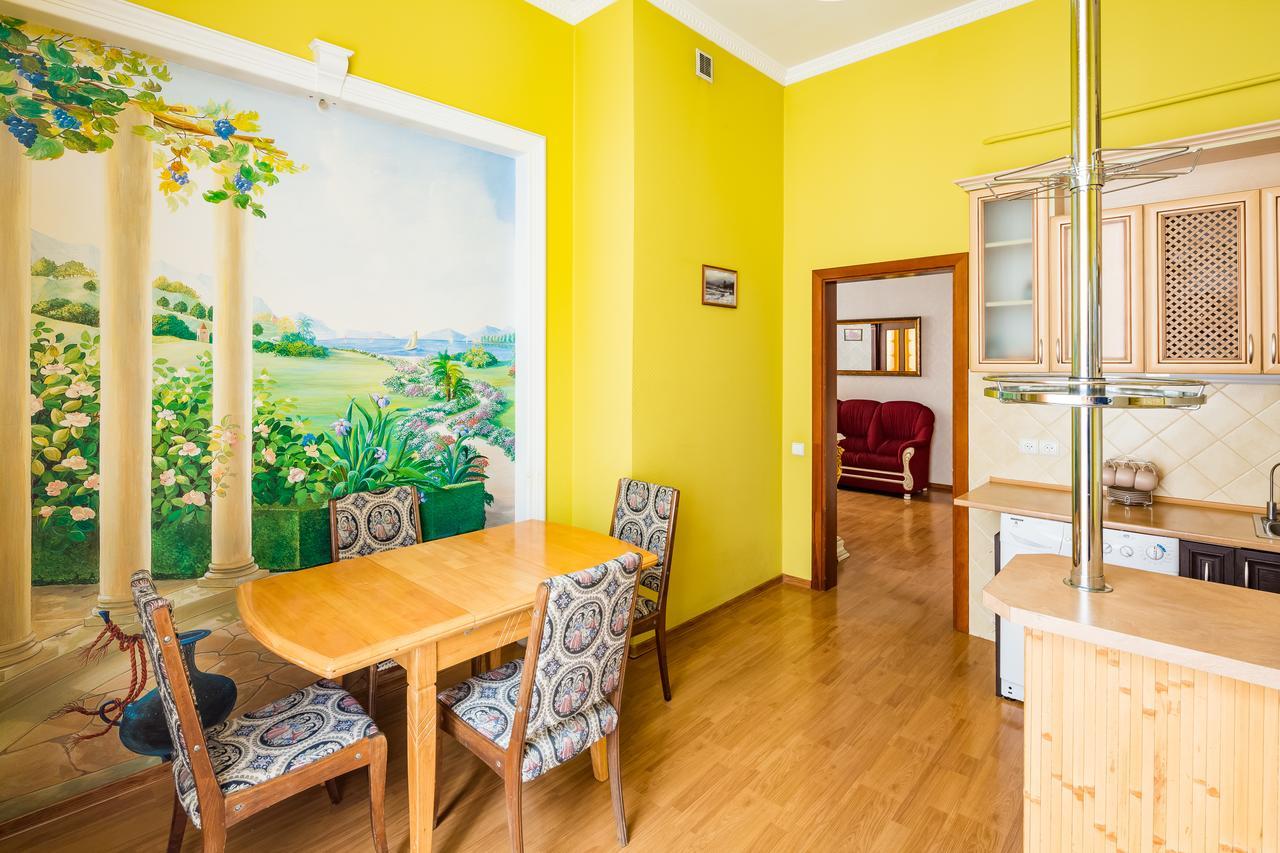 2 Virmens'Ka Apartment 리비프 외부 사진