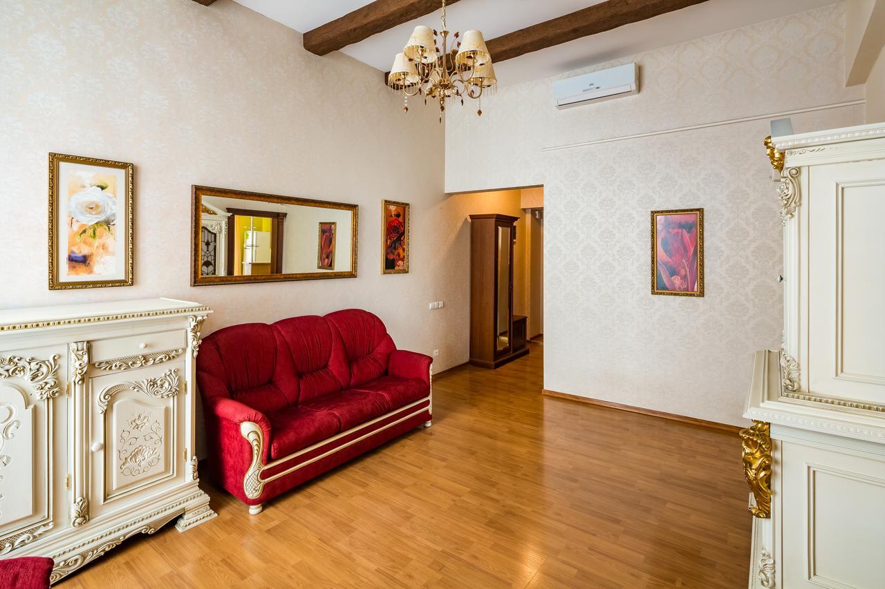 2 Virmens'Ka Apartment 리비프 외부 사진